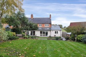 South East Facing Garden- click for photo gallery